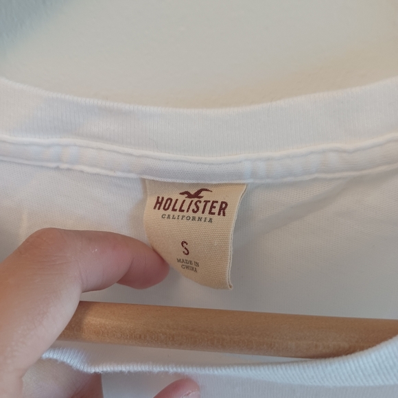 Hollister T-Shirt - Picture 3 of 3